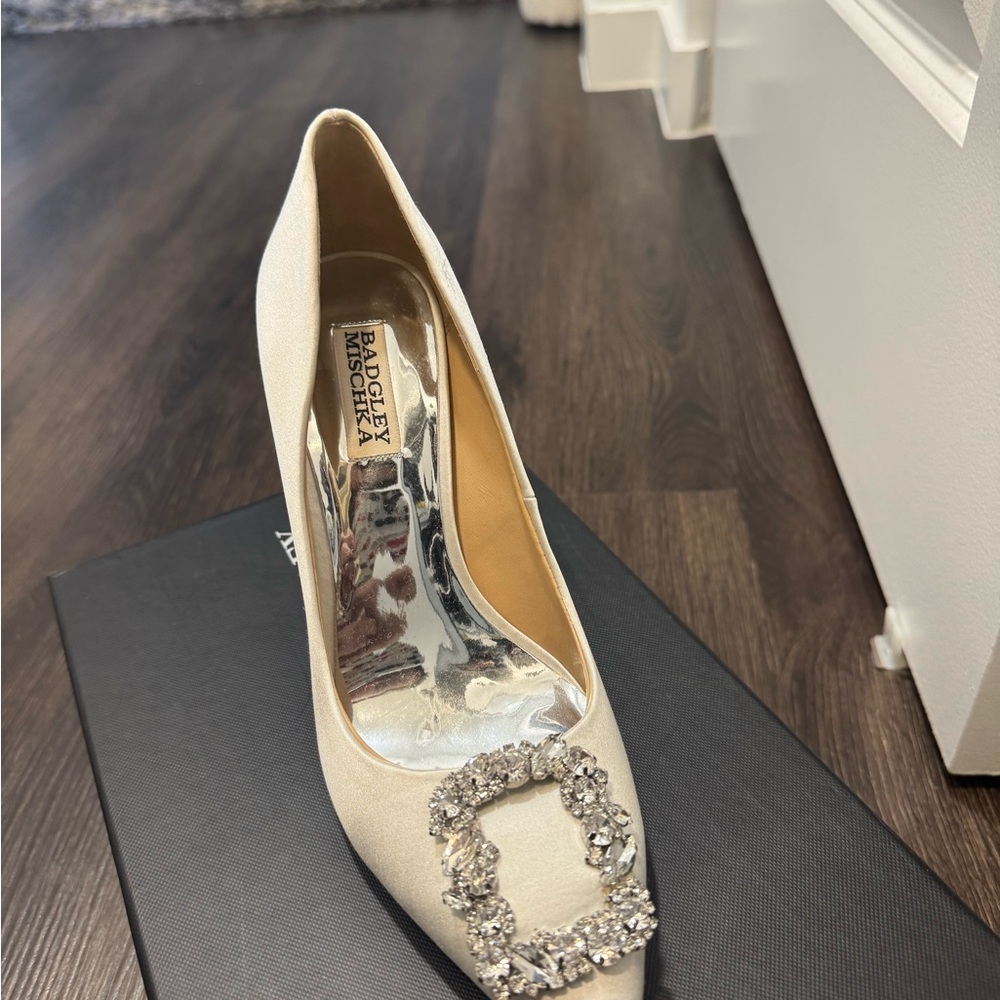 Badgley Mischka Ivory Embellished Heels